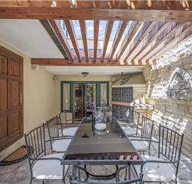 4-5 bedroom villa with Split City and Sea Views sleeps 8-10